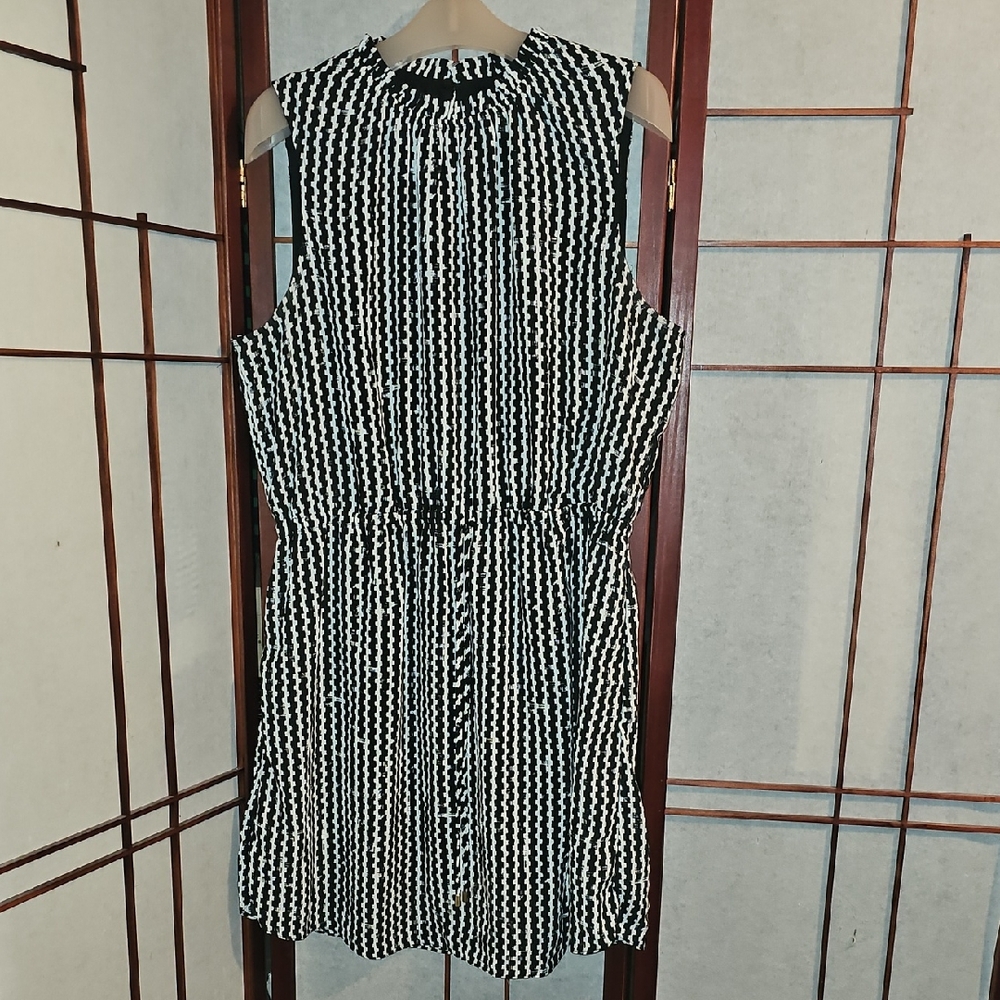 Apt. 9 Black & White Sleeveless Drawstring Waist Mini Dress